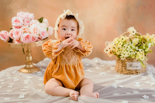 黔西11个月宝宝会什么